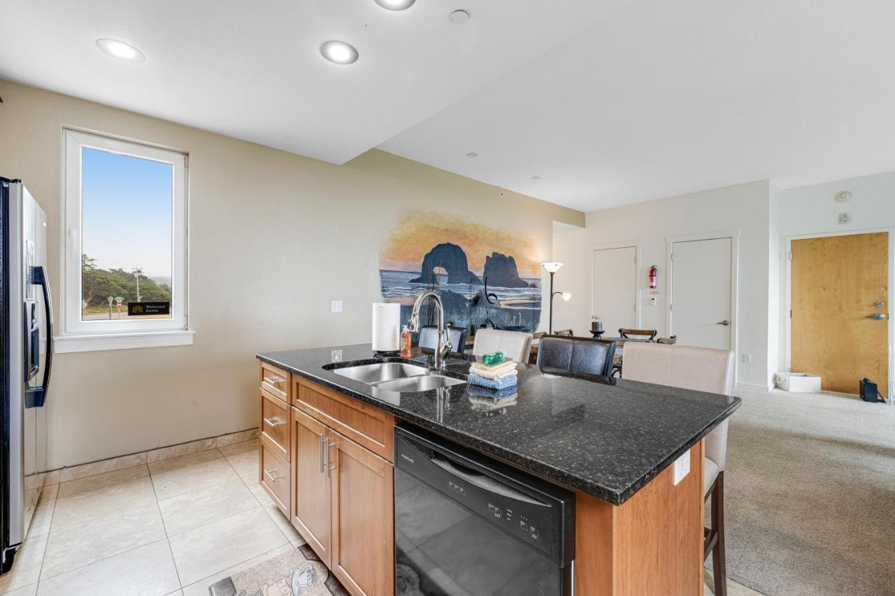 Serenity By The Sea Appartement Rockaway Beach Buitenkant foto